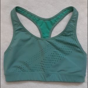 Old Navy Sport bra size S